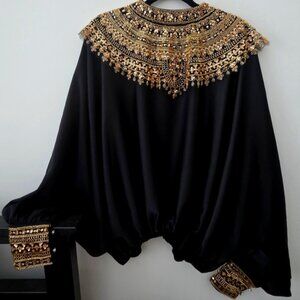 I bought it thinking I'd wear it, but it just never made it into my rotation.